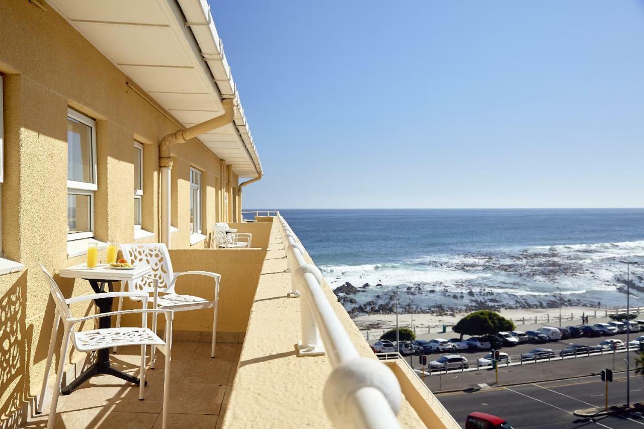 First Group Riviera Suites ケープタウン エクステリア 写真